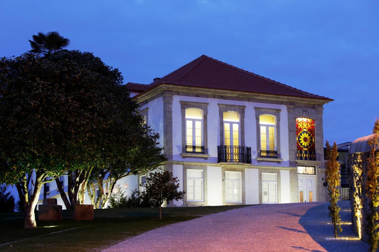 Solar Egas Moniz-Charming House & Local Experiences Villa Paco de Sousa Bagian luar foto