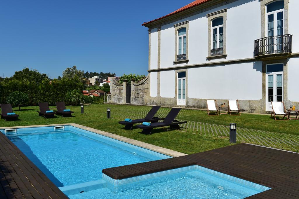 Solar Egas Moniz-Charming House & Local Experiences Villa Paco de Sousa Bagian luar foto