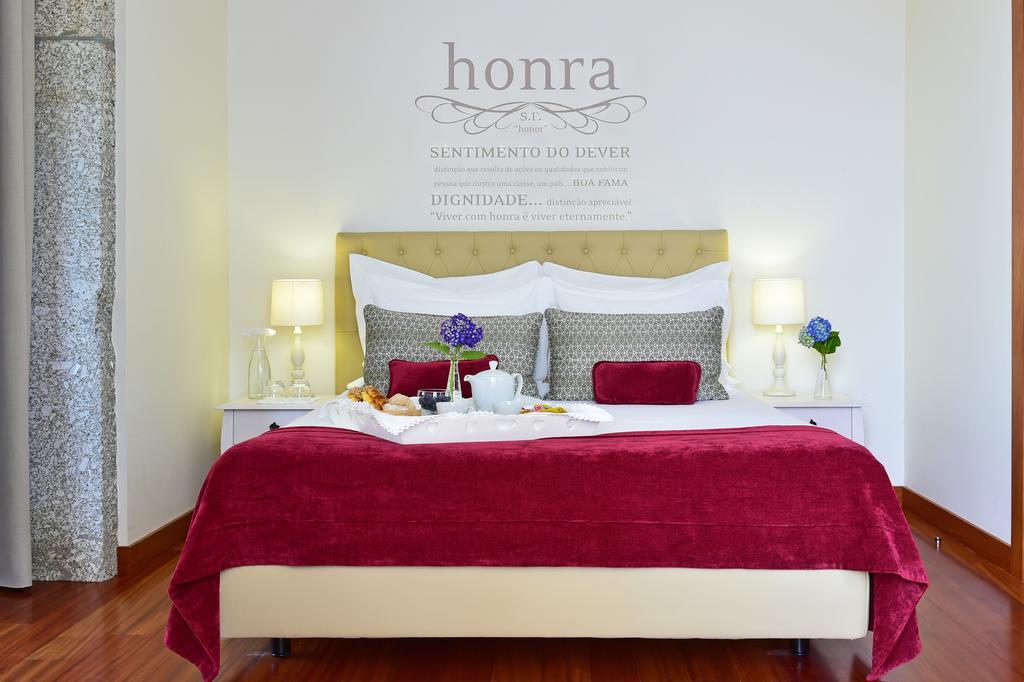 Solar Egas Moniz-Charming House & Local Experiences Villa Paco de Sousa Bagian luar foto