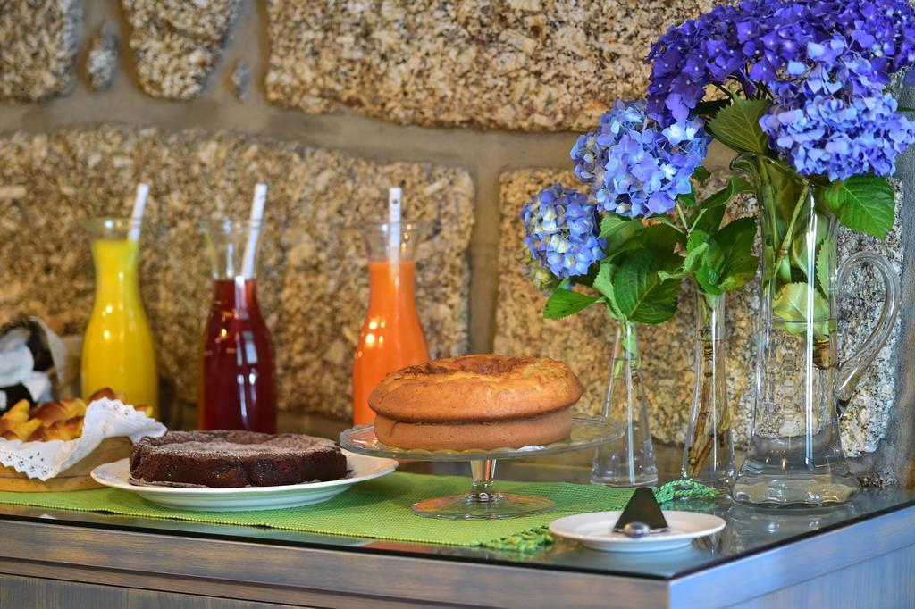 Solar Egas Moniz-Charming House & Local Experiences Villa Paco de Sousa Bagian luar foto